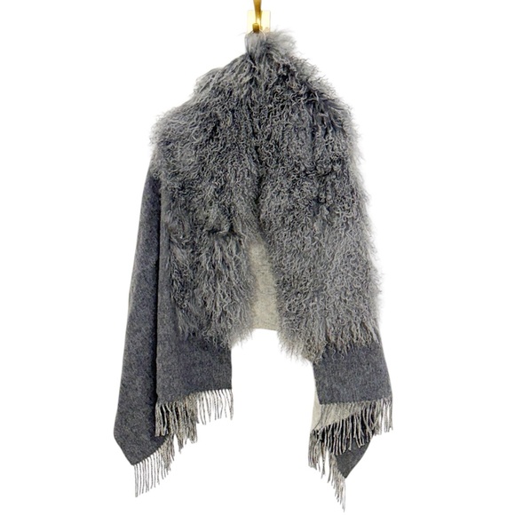 POLOGEORGIS NEW 100% Dyed Lamb Fur Cape/Shawl One Size - Picture 2 of 8